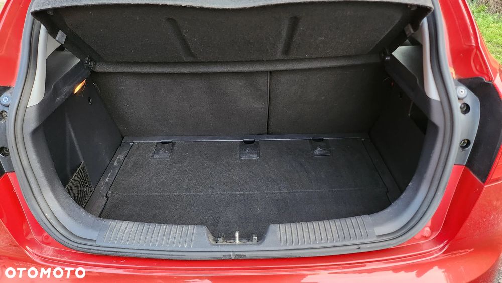 Kia Rio 1.2 L - 14