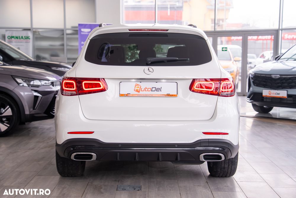 Mercedes-Benz GLC 220 d 4MATIC 9G-TRONIC AMG Line - 13