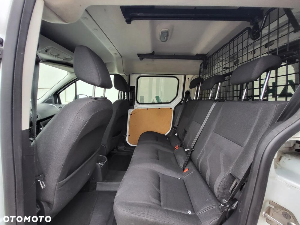 Ford Transit Connect - 16
