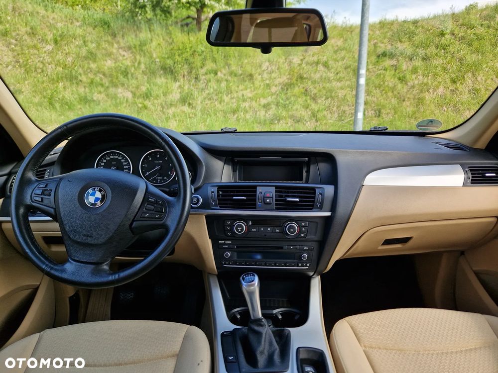 BMW X3 xDrive20d - 17