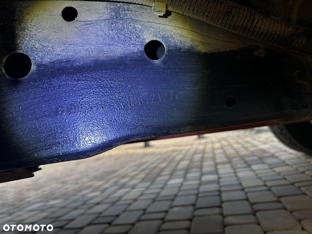 Mercedes-Benz Klasa X 250 d 4-Matic Progressive - 16