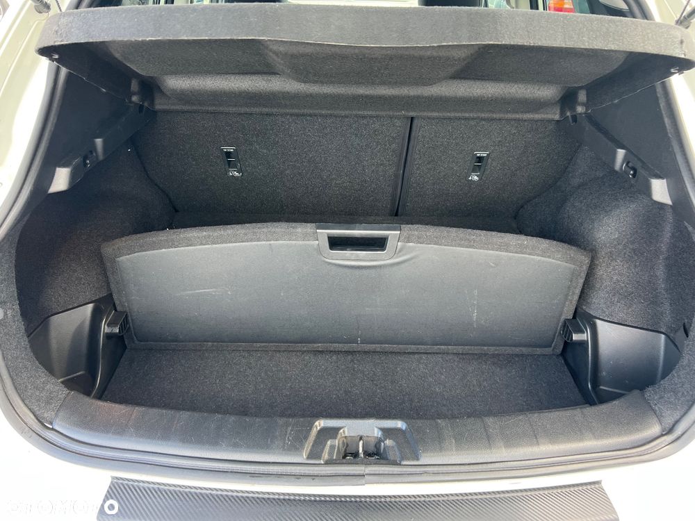 Nissan Qashqai 1.6 dCi Tekna - 9