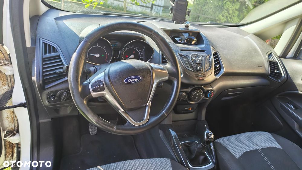 Ford EcoSport - 8