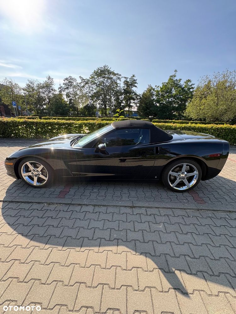 Chevrolet Corvette - 3