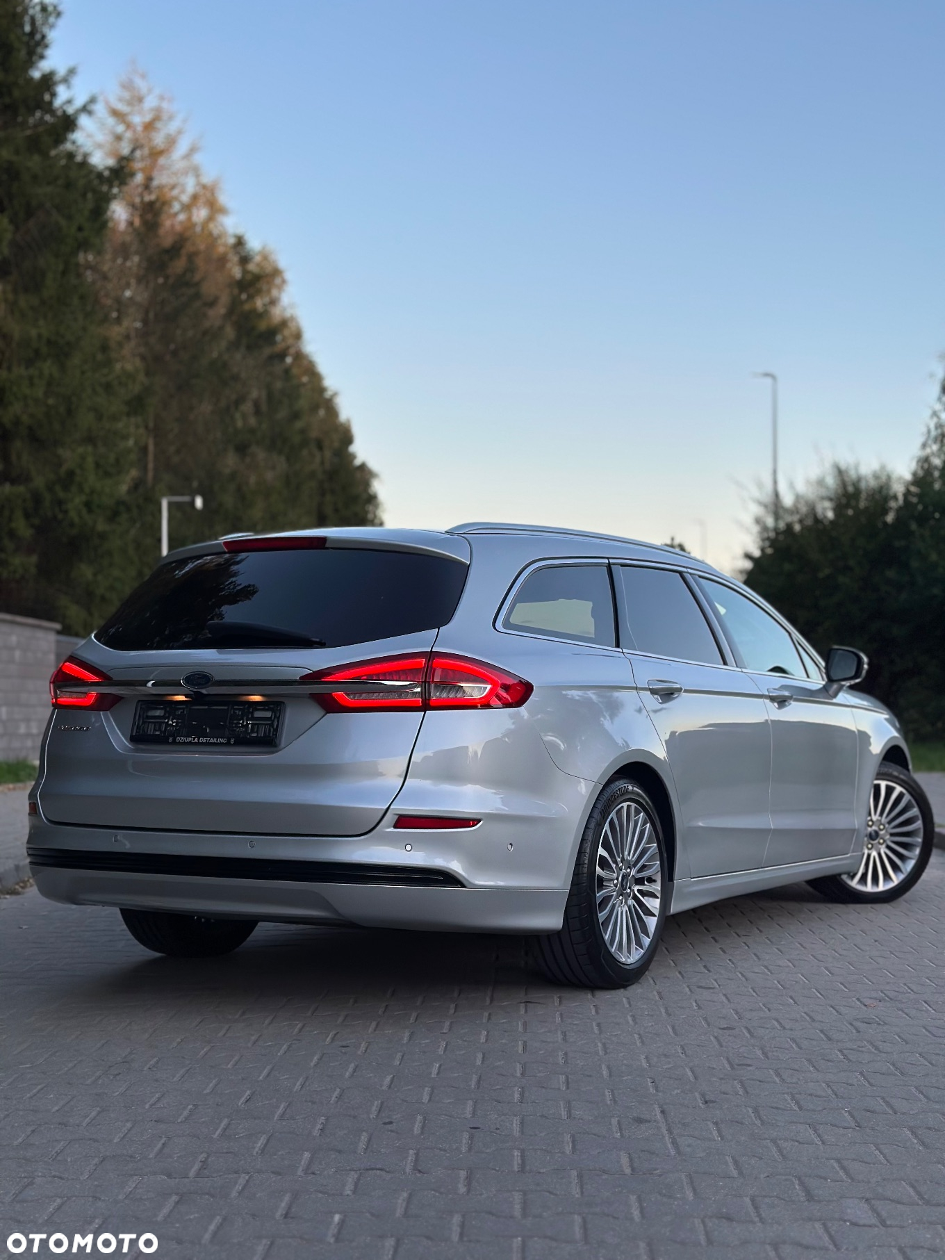 Ford Mondeo 2.0 EcoBlue Titanium - 11
