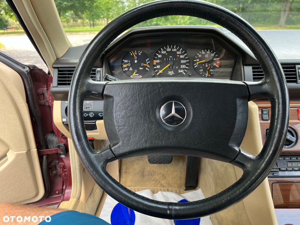 Mercedes-Benz W124 (1984-1993) - 10