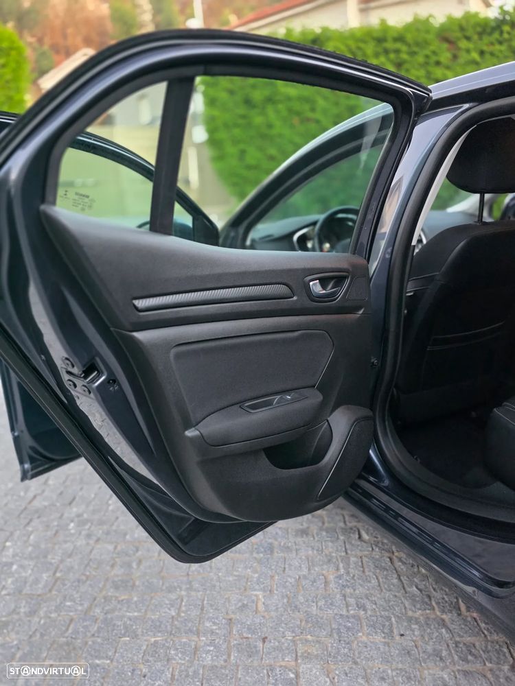Renault Mégane ENERGY dCi 110 Start & Stop LIMITED - 9