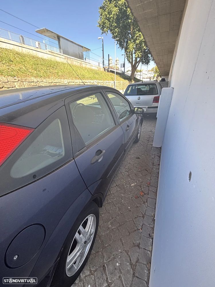 Ford Focus 1.4 Trend - 6