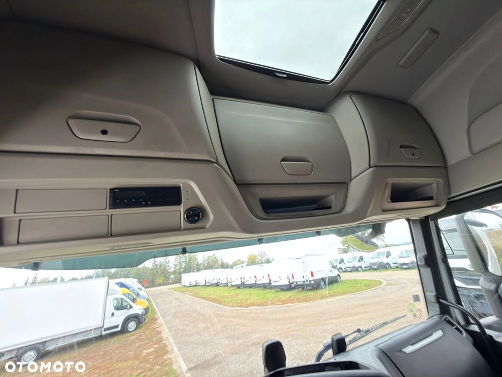 Iveco AS 440 S - 14
