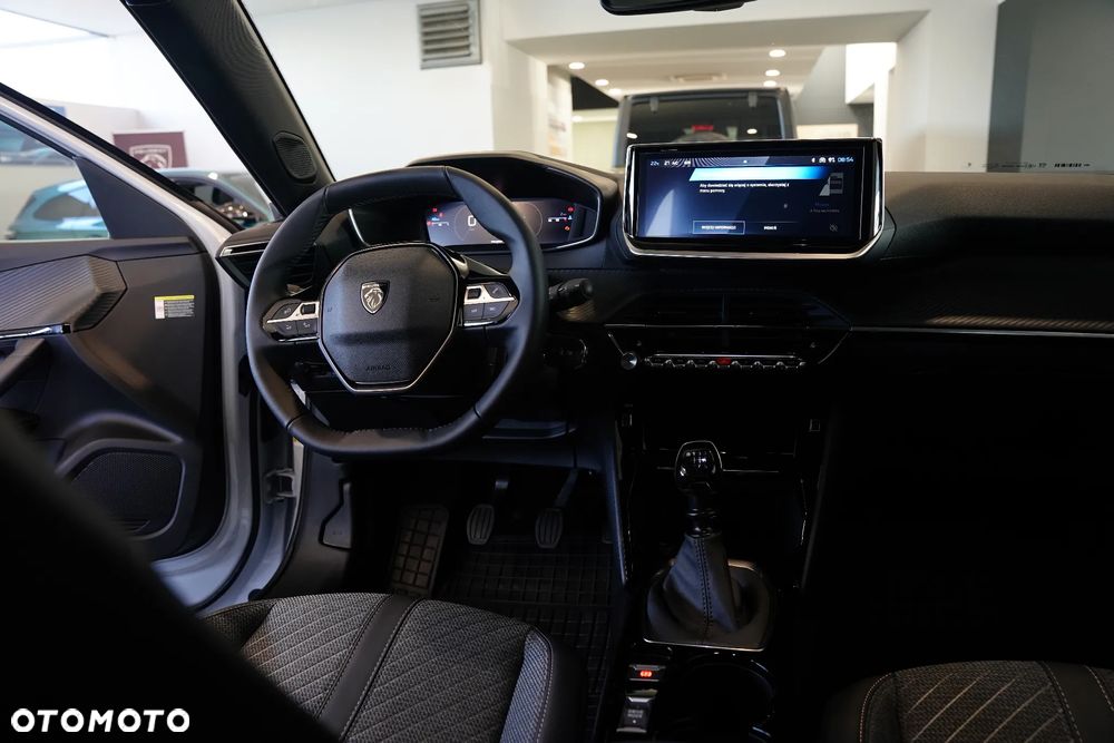 Peugeot 2008 1.2 PureTech Allure S&S - 10