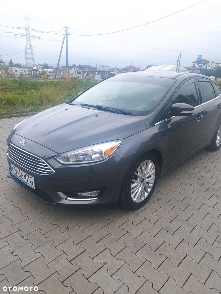Ford Focus - 1