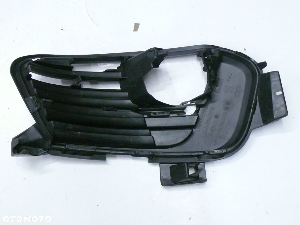 KRATKA ZDERZAKA PRZÓD LEWA PEUGEOT 308 T9 - 3