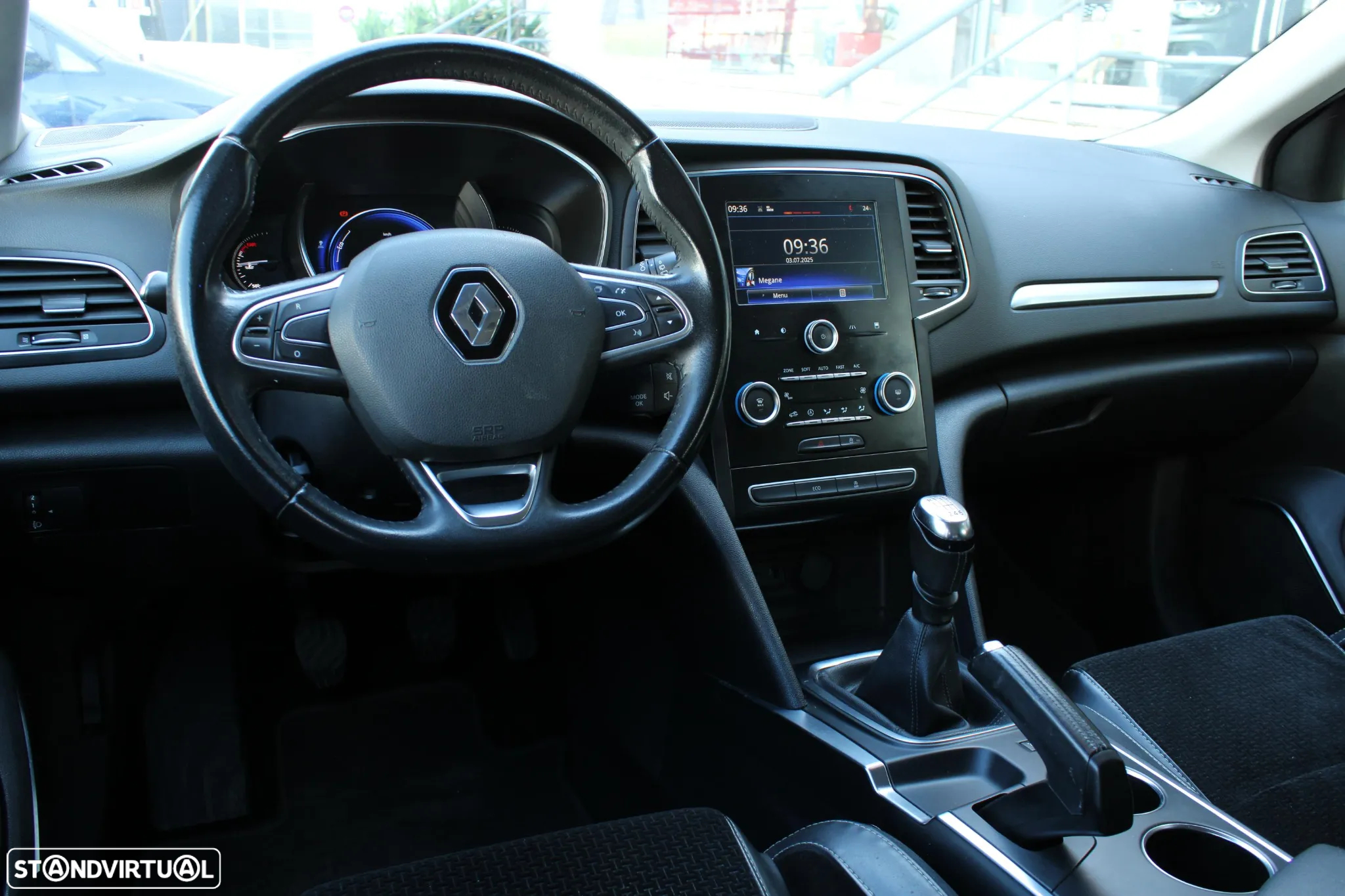 Renault Mégane Sport Tourer 1.5 dCi Dynamique S SS - 16