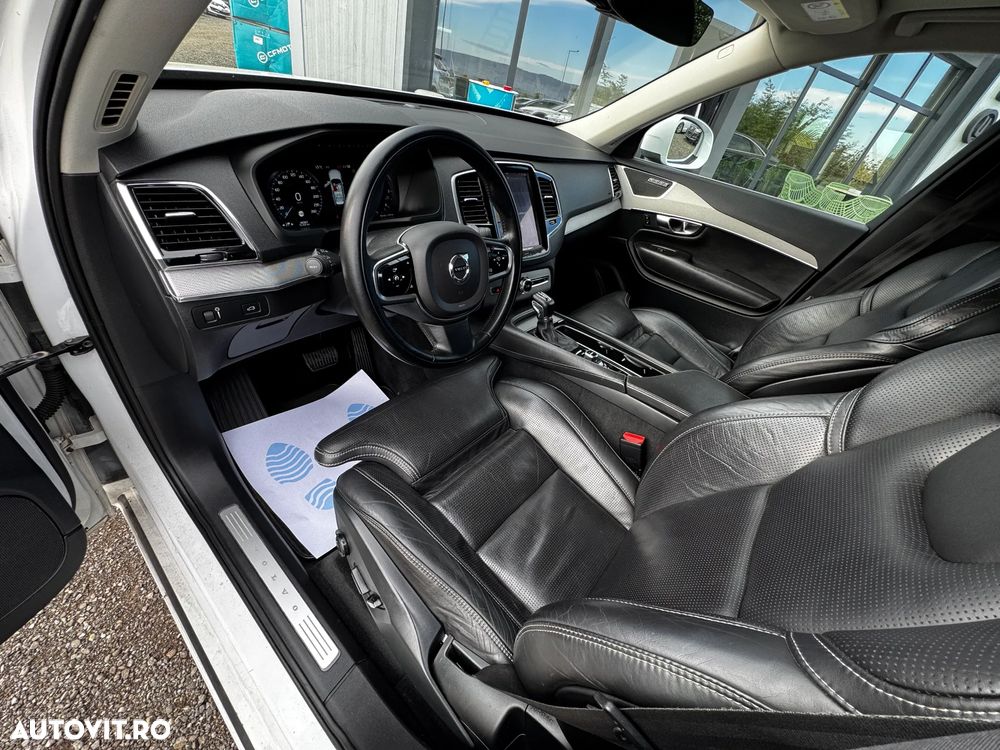 Volvo XC 90 D5 AWD Inscription - 16