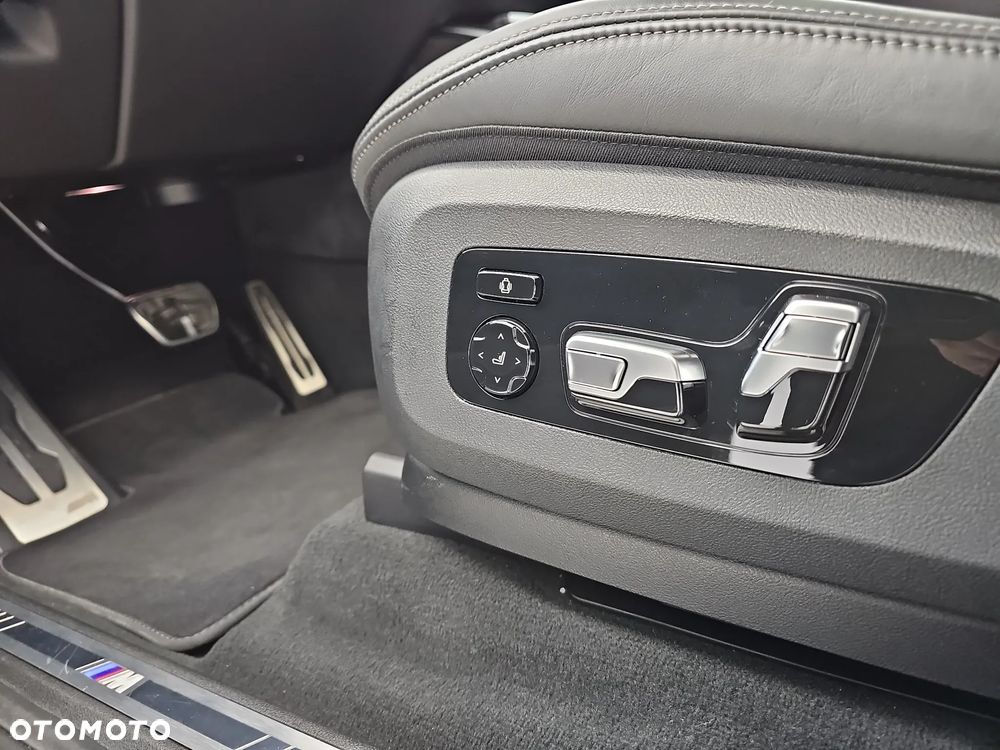 BMW X7 - 19
