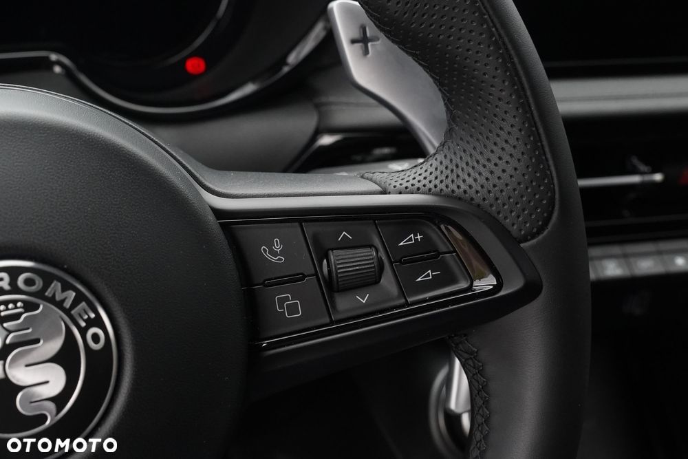 Alfa Romeo Tonale 1.5 T4 GSE mHEV Veloce DCT - 18