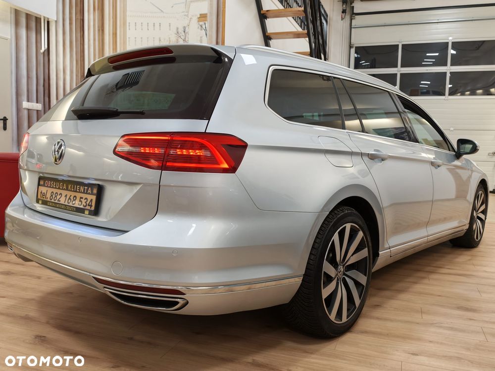 Volkswagen Passat 2.0 TDI Bi-Turbo BMT 4Mot Highline DSG - 8