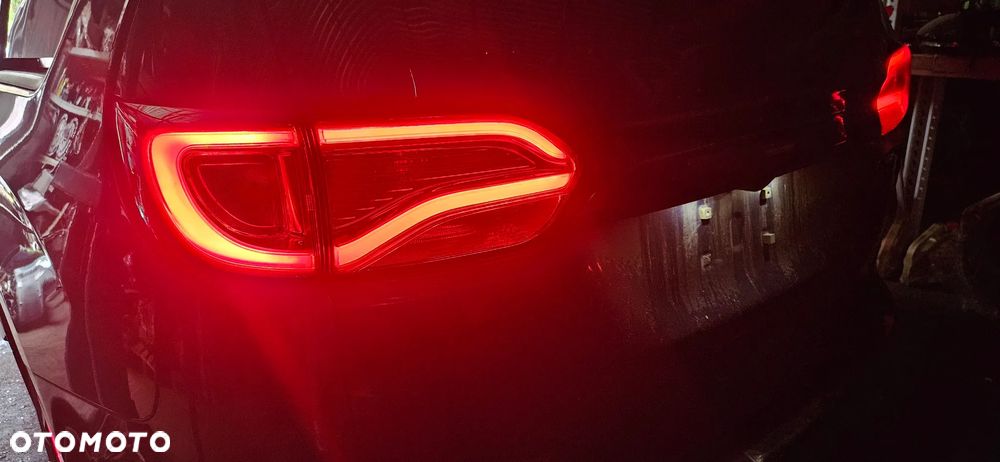 Chrysler Pacifica 2016- Lampa tył prawy Lampa tylna prawa Lampa tył lewy Lampa tylna lewa P68228940AE P68228941AE  ORYGINAŁ IDEALNE LED - 1