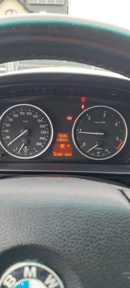 BMW Seria 5 520d - 8