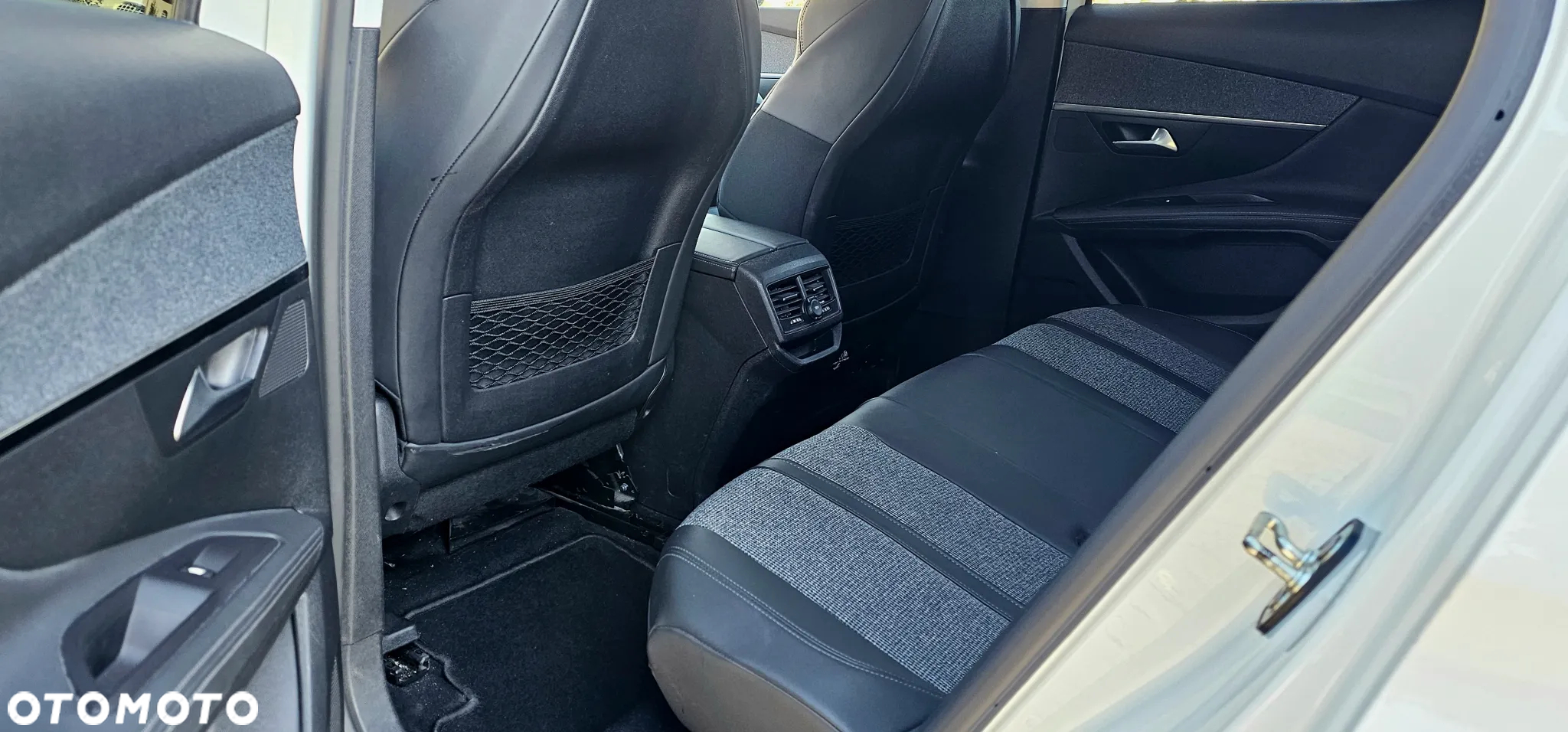 Peugeot 3008 BlueHDi 130 Stop & Start Allure - 14