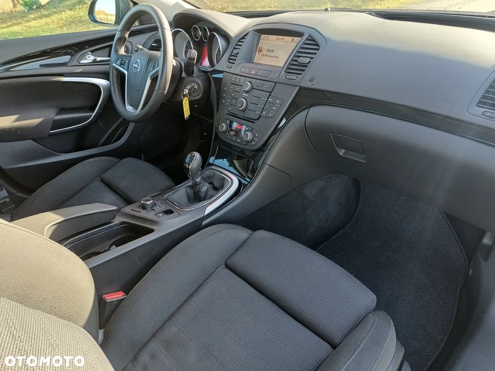 Opel Insignia 2.0 Turbo Sport - 13