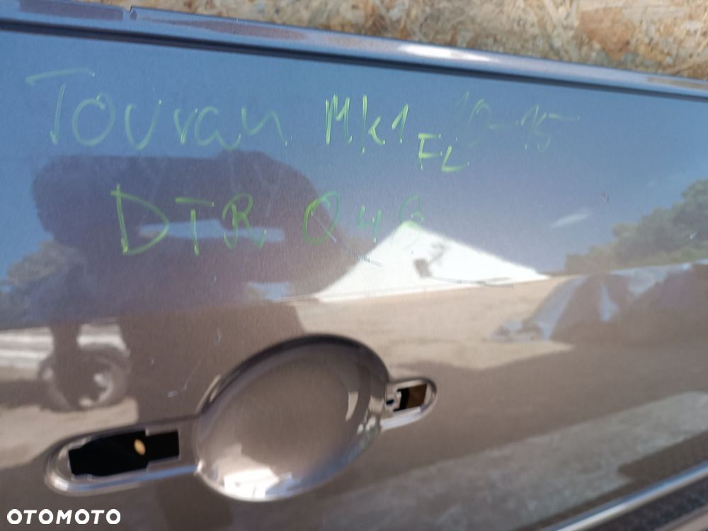 VW TOURAN 10-15 LIFT DRZWI TYŁ PRAWY PRAWE - 9