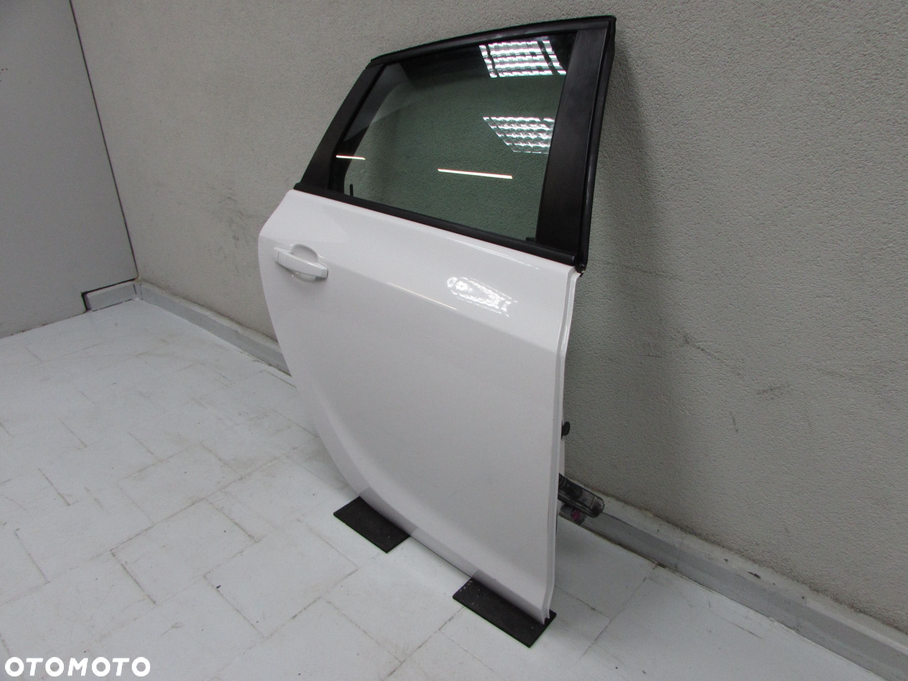 OPEL ASTRA IV J LIFT FL 09-15 DRZWI TYL PRAWY TYLNE PRAWE KPL Z40R Z 0R - 4