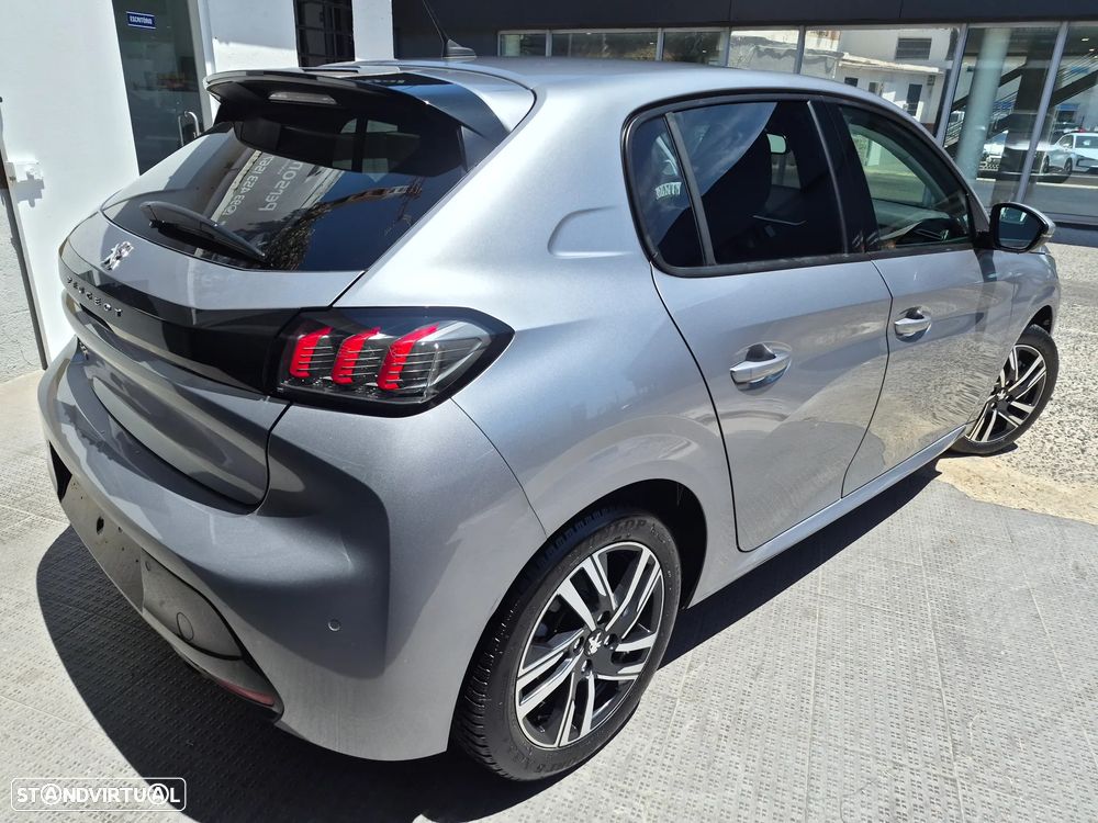Peugeot 208 1.2 PureTech Allure - 5