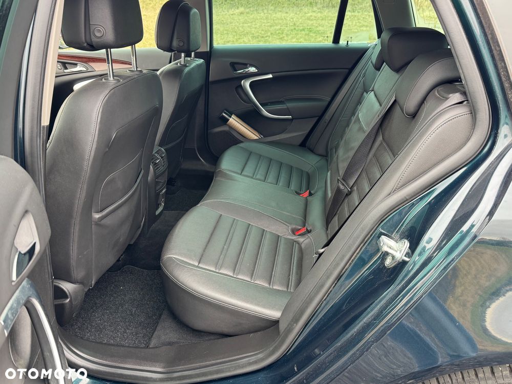 Opel Insignia - 10