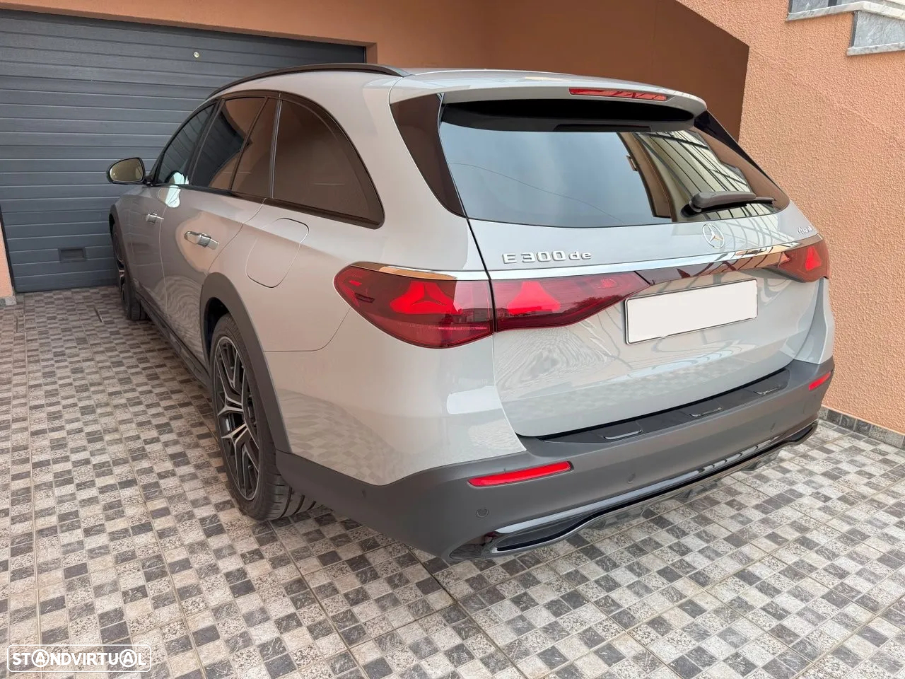 Mercedes-Benz E 300 de 4Matic All-Terrain - 5