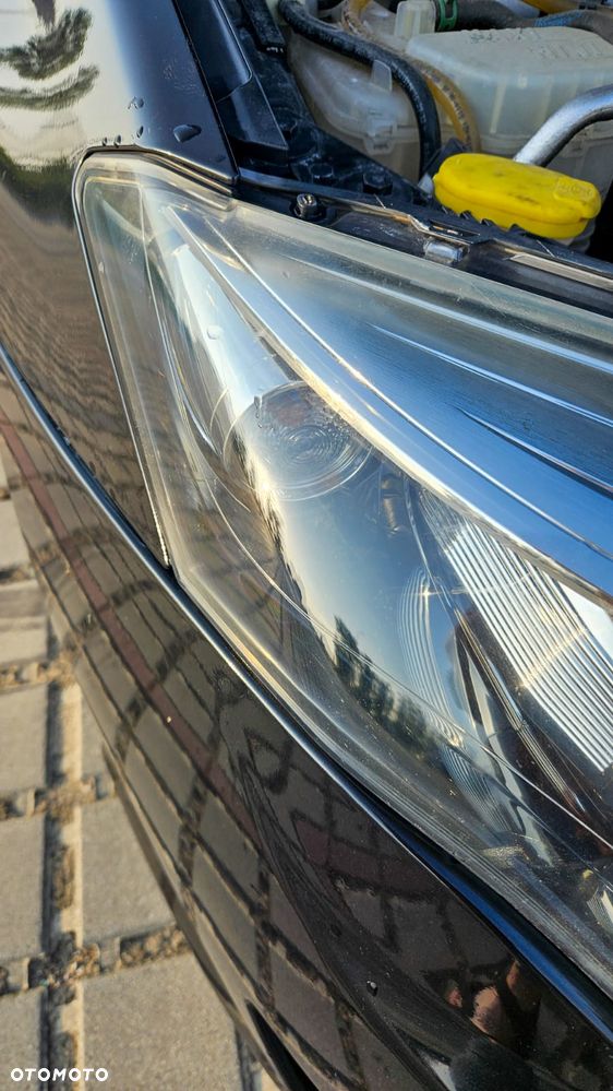 Renault Laguna dCi 110 FAP EDC Paris - 19