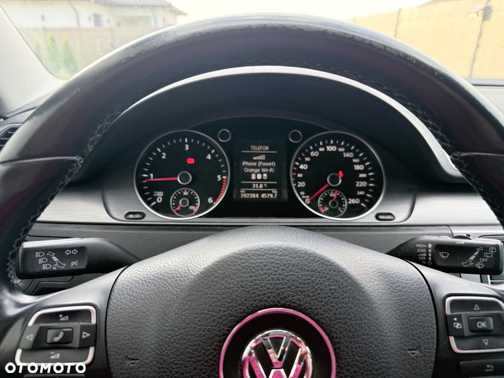 Volkswagen Passat 2.0 TDI Comfortline - 6