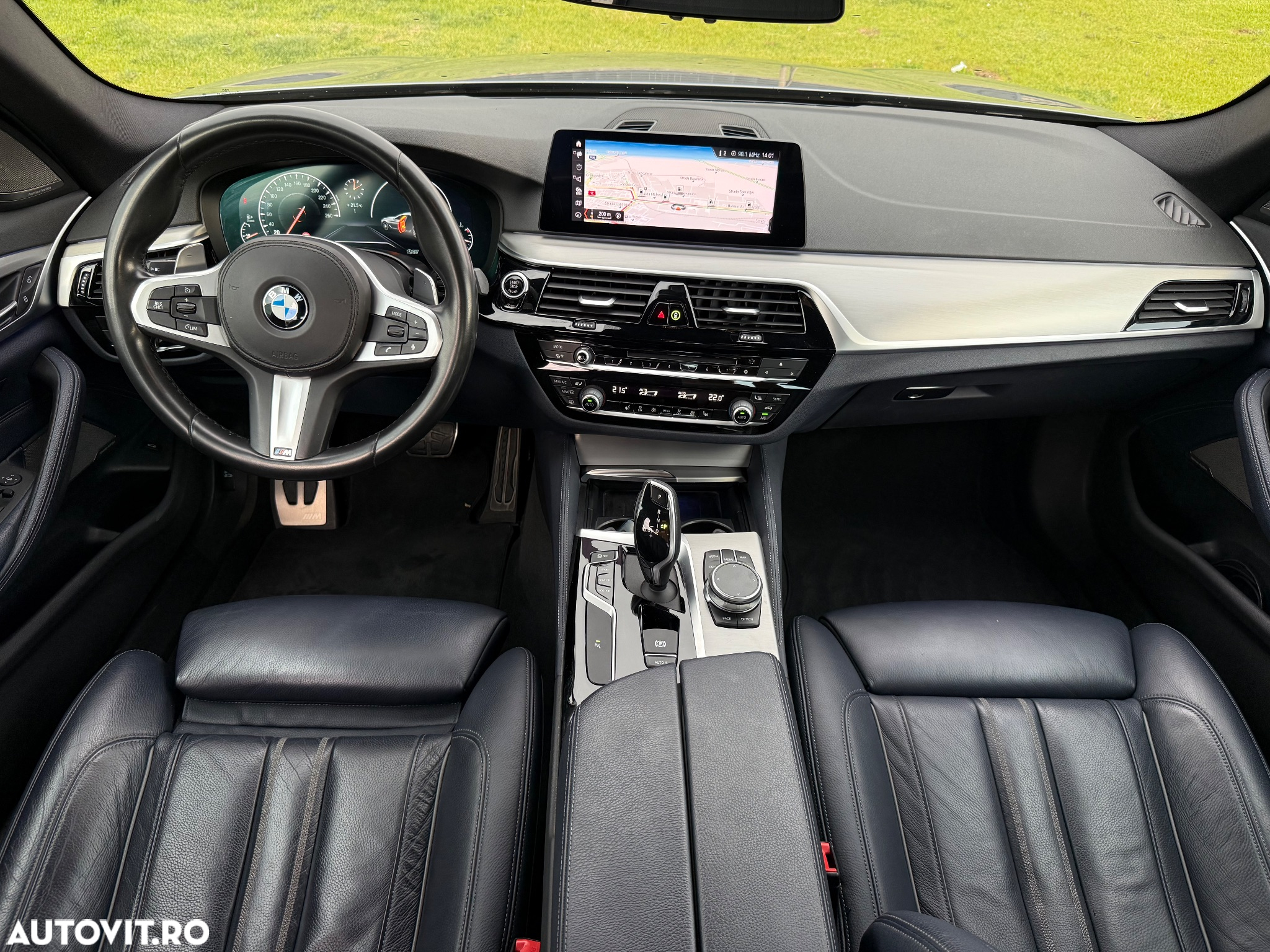 BMW Seria 5 520d Aut. M Sport Edition - 7