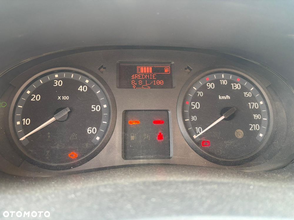 Renault Trafic - 13