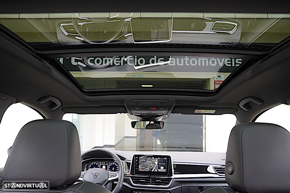 VW T-Roc 1.5 TSI R-Line DSG - 19