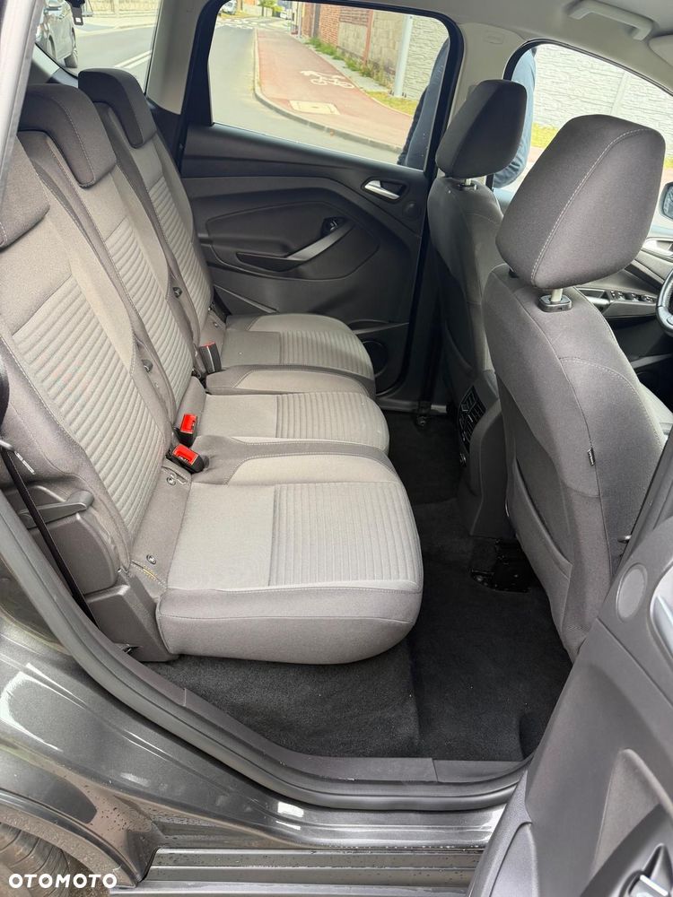 Ford C-MAX - 23