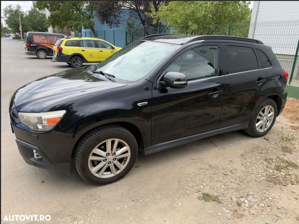 Mitsubishi ASX - 1