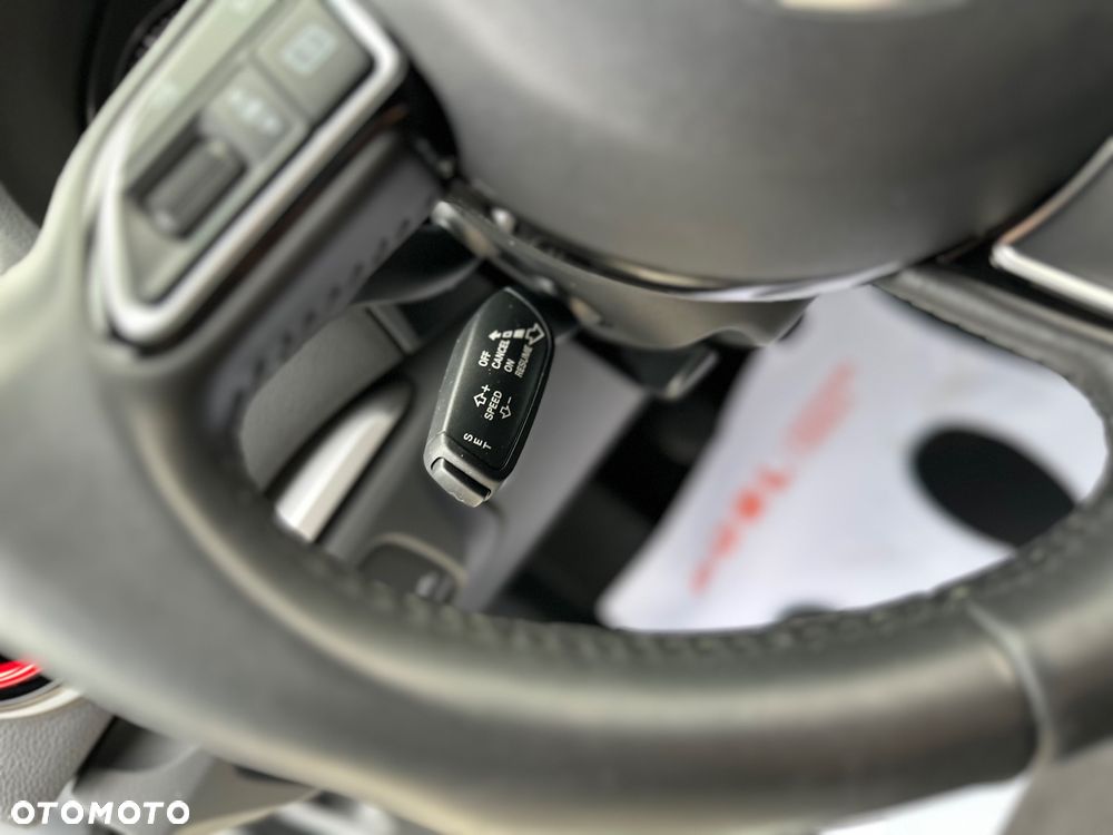 Audi A3 3-drzwiowe 1.4 TFSI S line Sportpaket - 31