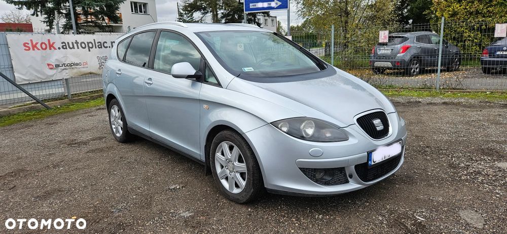 Seat Altea XL 2.0 TDI DPF DSG Stylance - 3