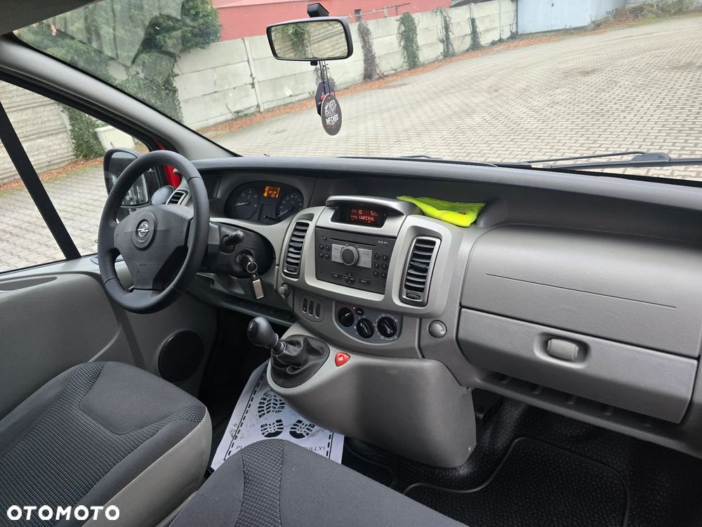 Opel VIVARO - 16