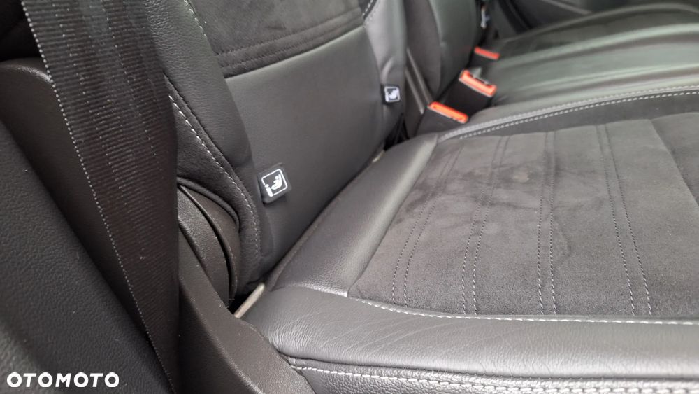 Ford Kuga 1.5 EcoBoost FWD ST-Line ASS MMT6 - 30