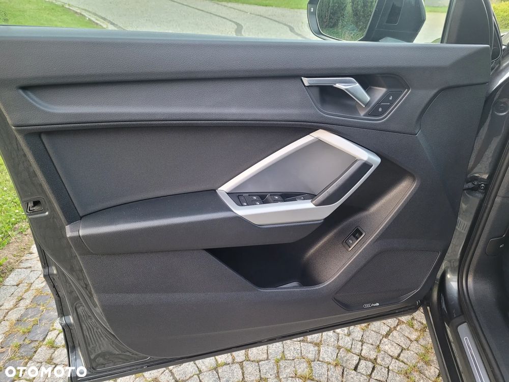 Audi Q3 Sportback 35 TDI S-Line S tronic - 17