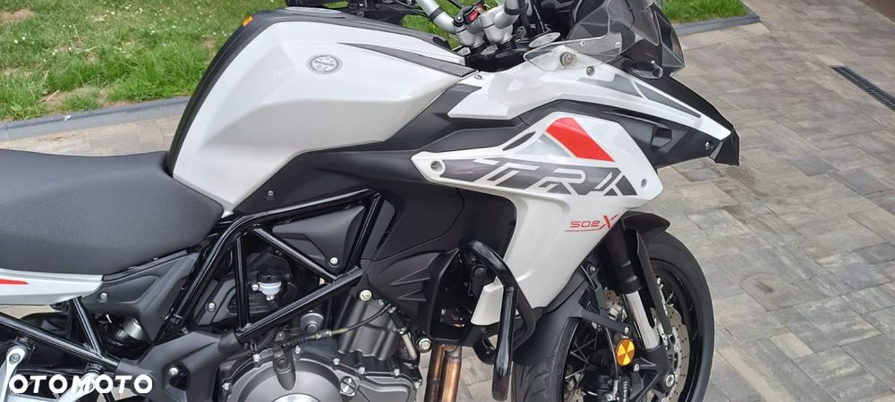 Benelli TRK 502X - 5