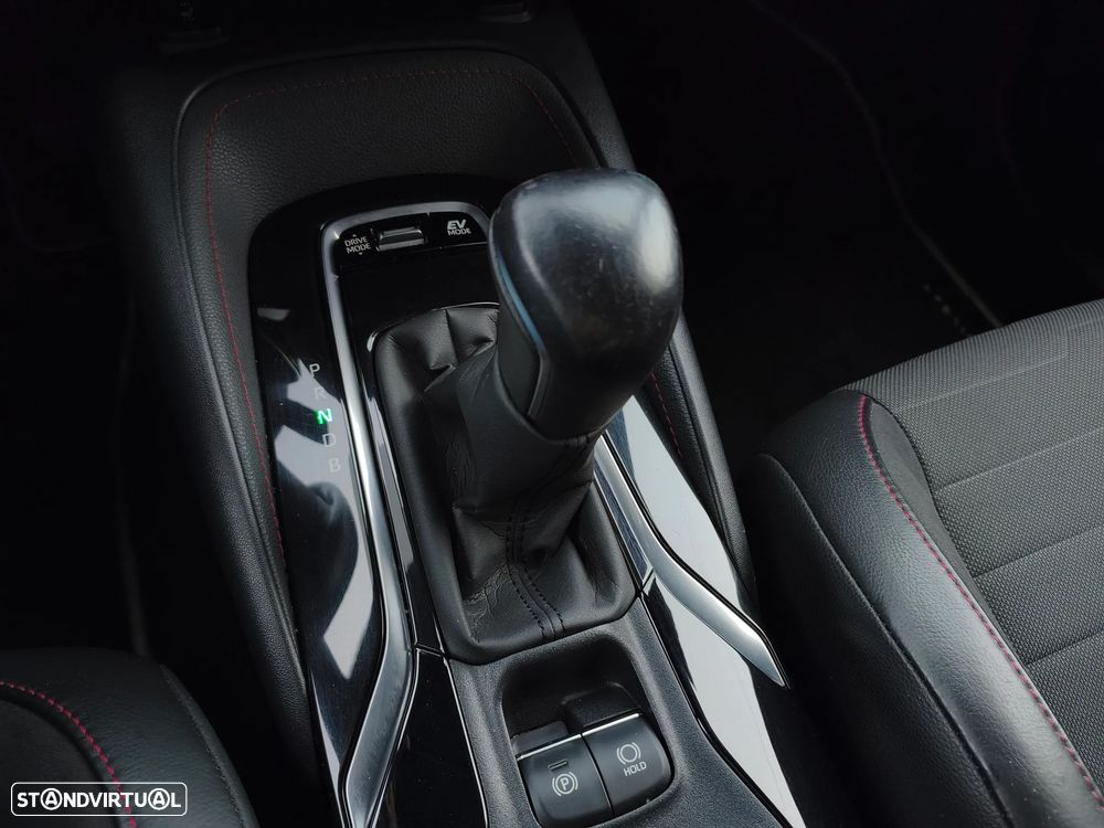 Toyota Corolla Touring Sports 1.8 Hybrid Exclusive - 22