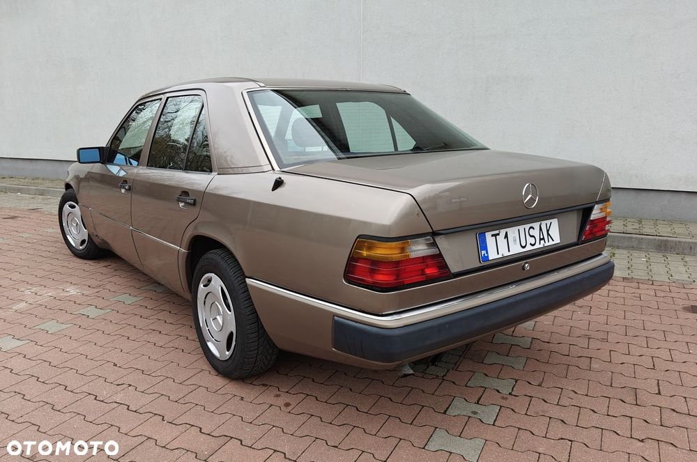 Mercedes-Benz W124 (1984-1993) - 4