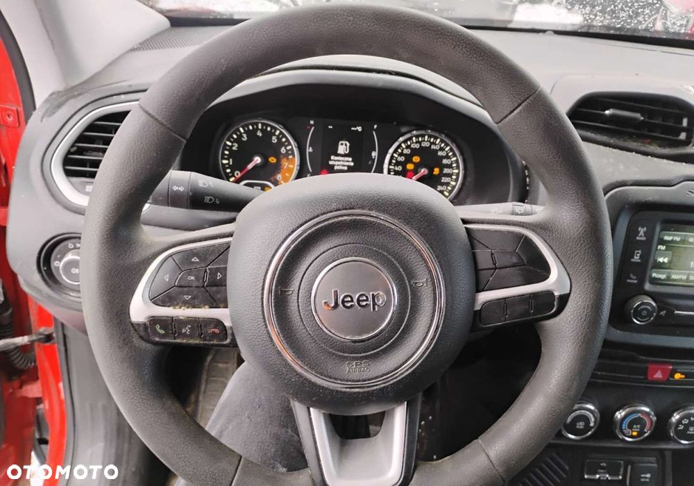 Jeep Renegade - 12