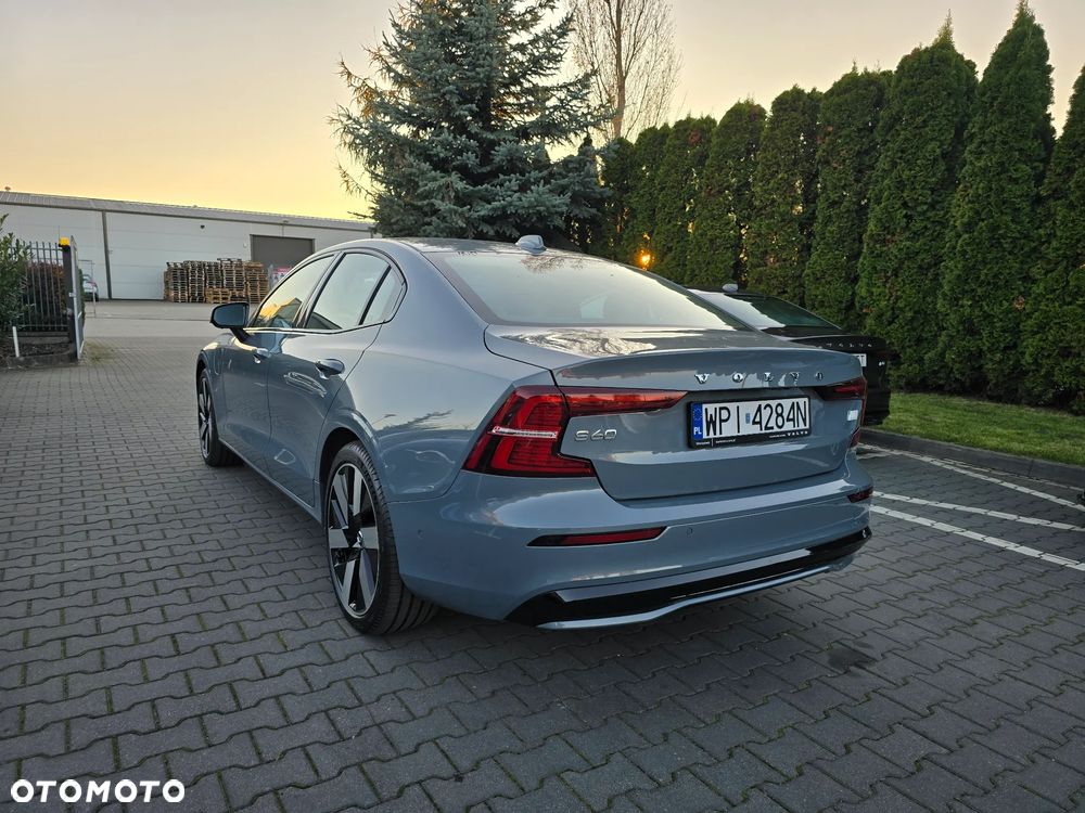 Volvo S60 T8 Recharge AWD Ultimate Dark - 6