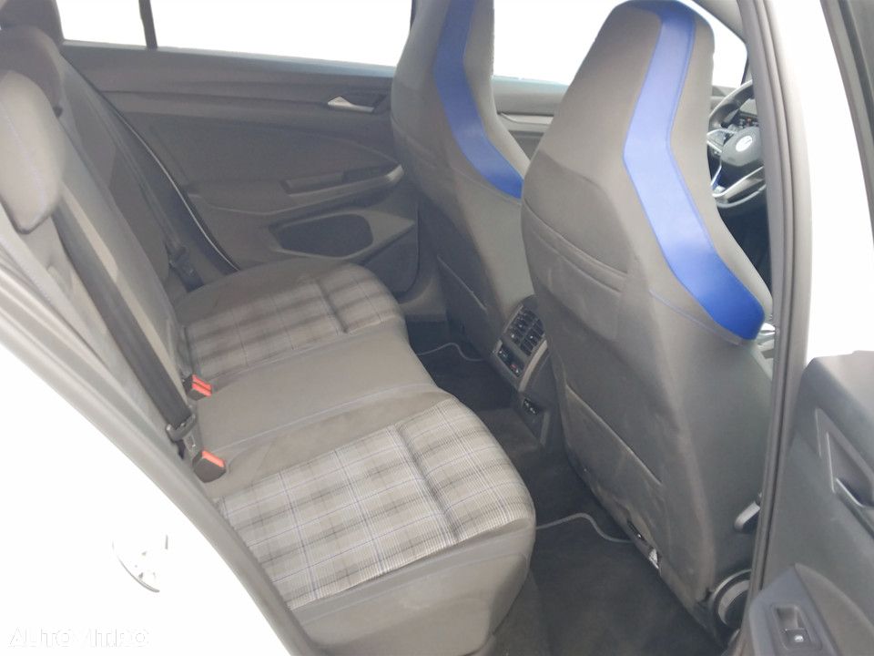 Volkswagen Golf 1.4 eHybrid Style - 22