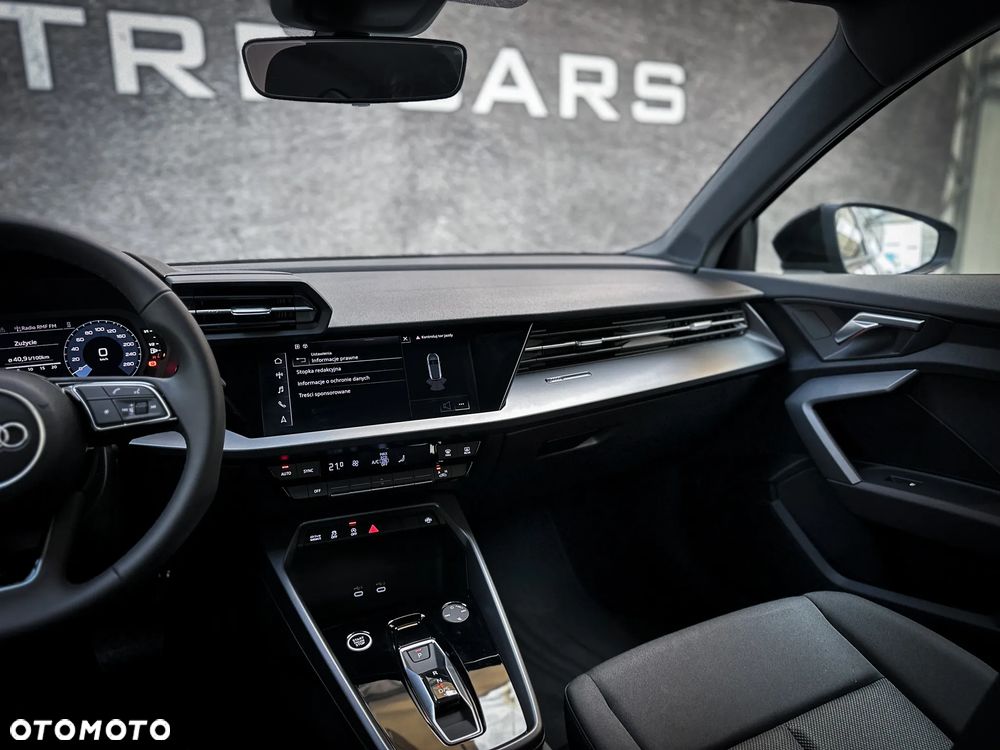 Audi A3 Sportback - 17