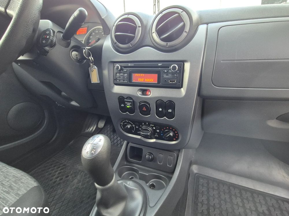 Dacia Duster 1.6 16V 4x2 Ambiance - 15